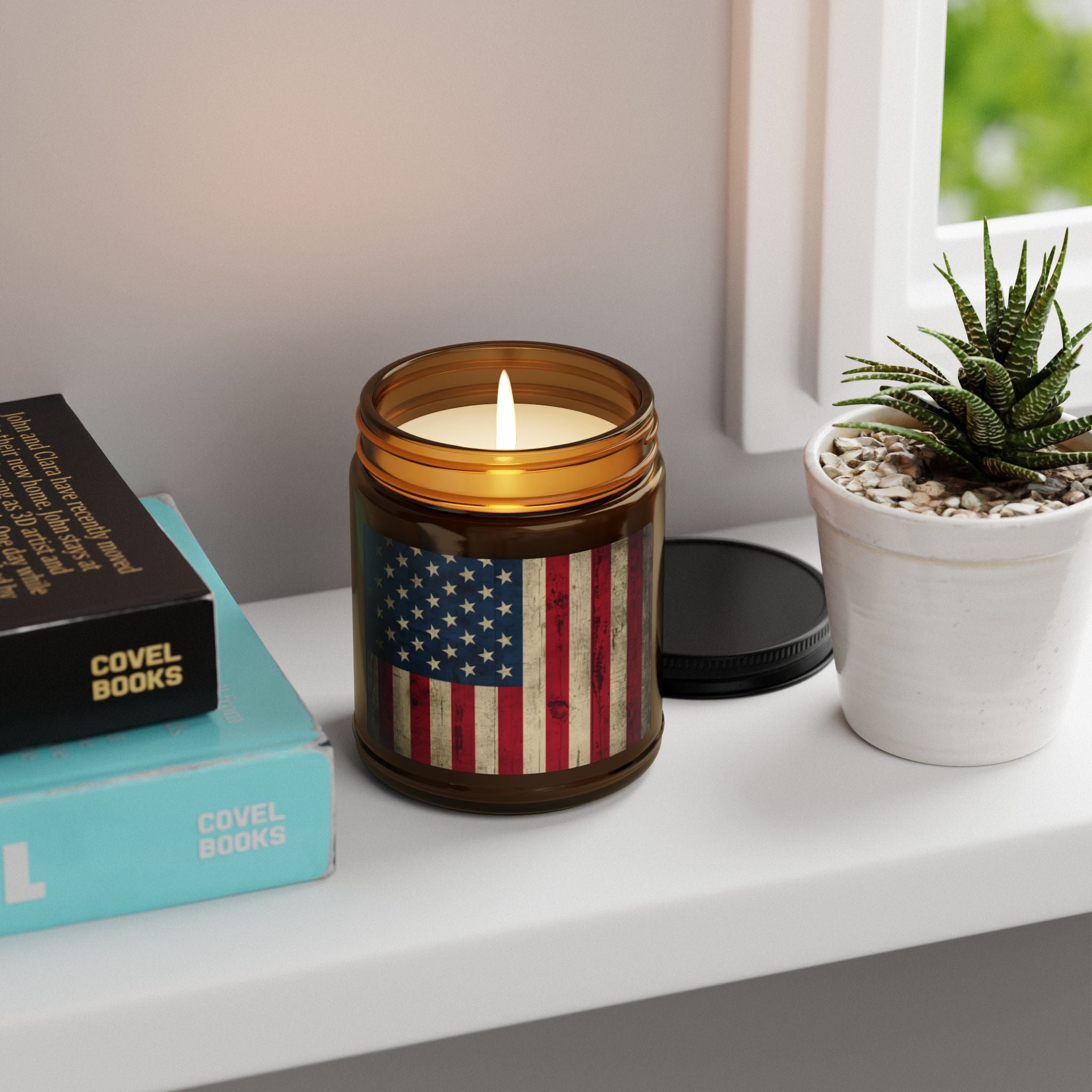 American Flag Soy Candle — Scented Amber Jar (Patriotic Home Décor, 4oz/9oz)